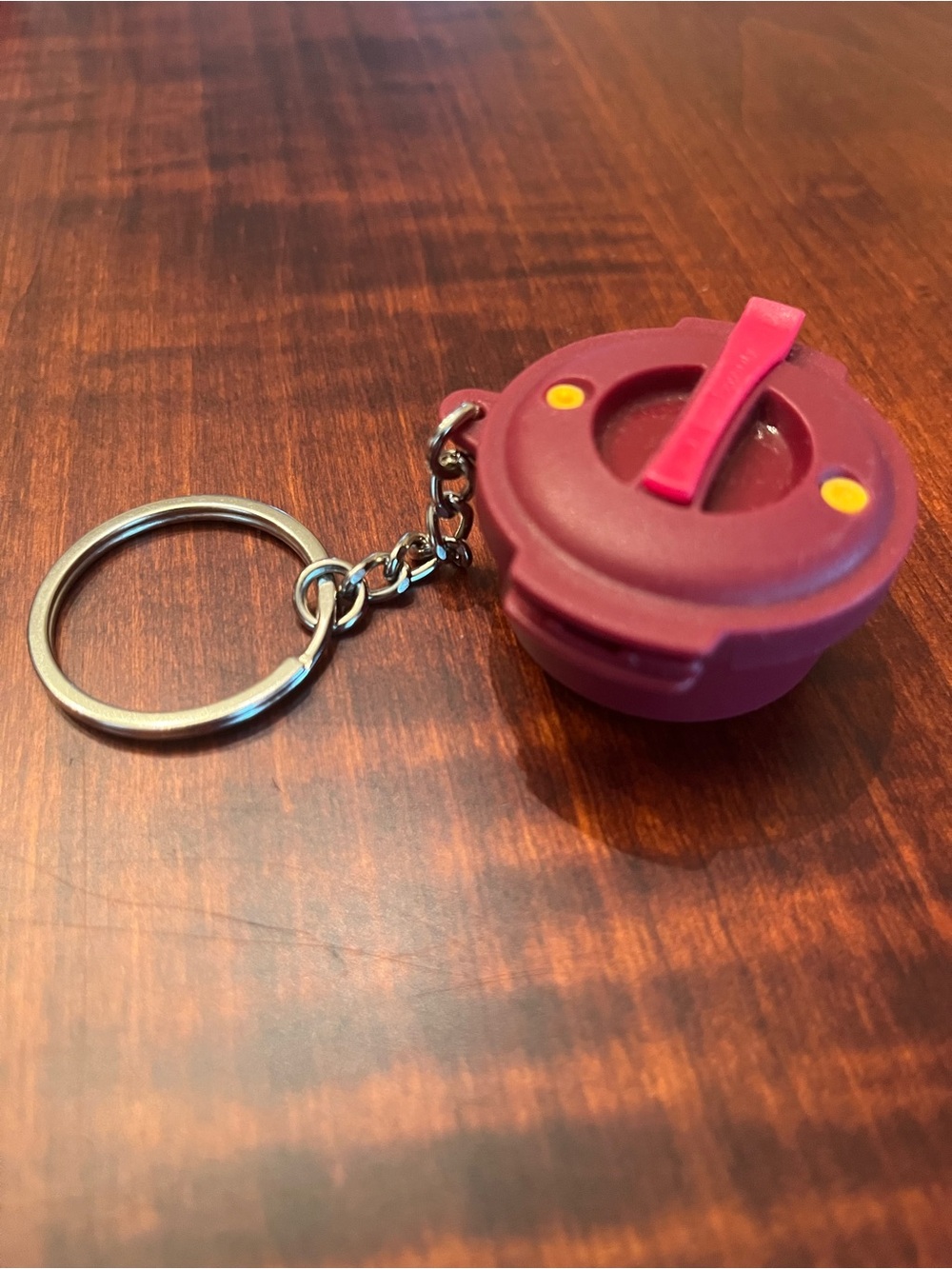 Tupperware Keychain - Picture 2 of 4